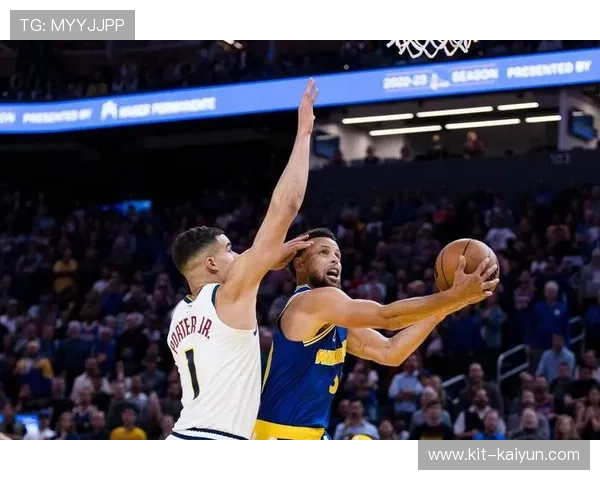 专家称勇士与掘金实力接近或将上演鏖战全场胜负难料