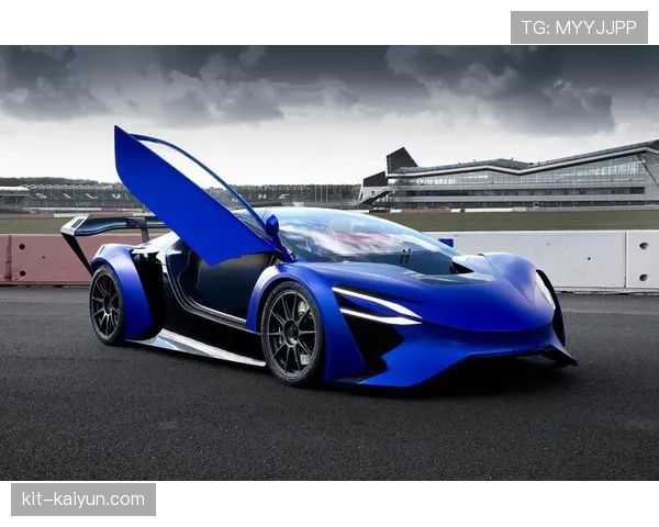 “前瞻:英超夏季行美国站计划引入“移动智慧包厢”体验车,展示未来观赛技术”